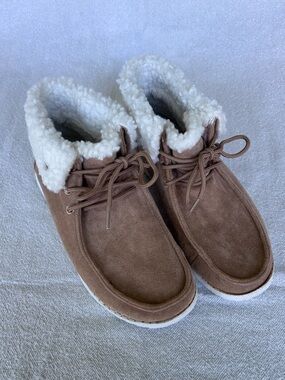 Comfy indoor outdoor slippers by Gypsy Jazz size 9